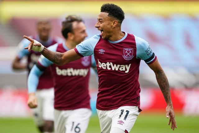 9人勒沃库森3-1击败法兰克福 迎来本赛季德甲首胜