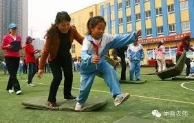 扑克的人生隐喻（从扑克看人生的隐喻）